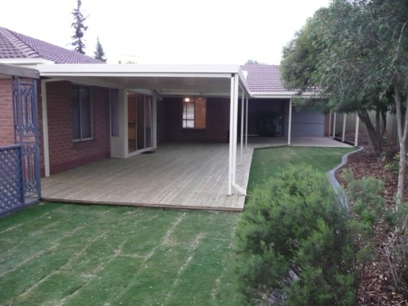 24 Birchdale Circuit, Hillbank SA 5112