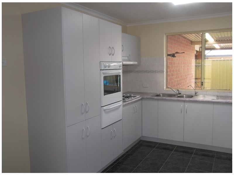 77 General Drive, Paralowie SA 5108