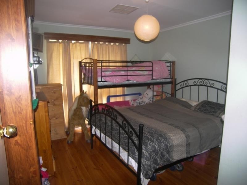 25 Bindi Street, Para Hills West SA 5096