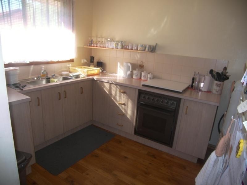 2/106 Shepherdson Road, Parafield Gardens SA 5107