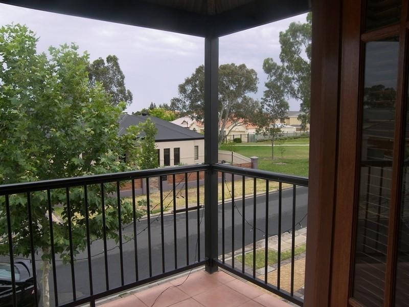 12 The Walk, Mawson Lakes SA 5095