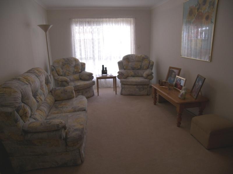 9 Navigator Parade, Smithfield SA 5114