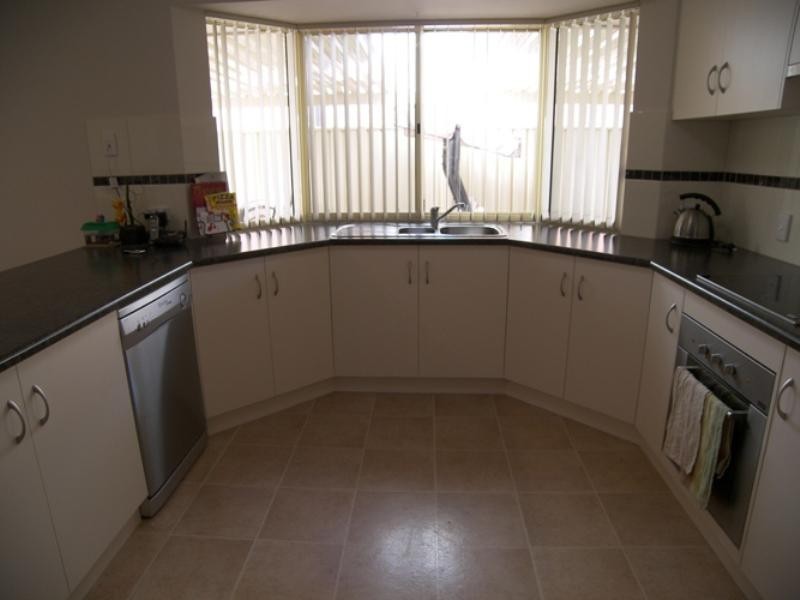 9 Navigator Parade, Smithfield SA 5114