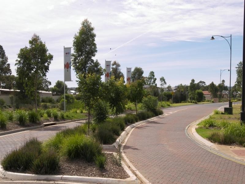 9 Navigator Parade, Smithfield SA 5114