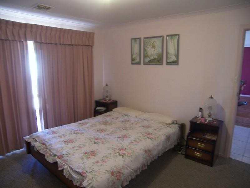 11 McQueen Court, Paralowie SA 5108