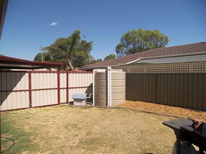 11 McQueen Court, Paralowie SA 5108