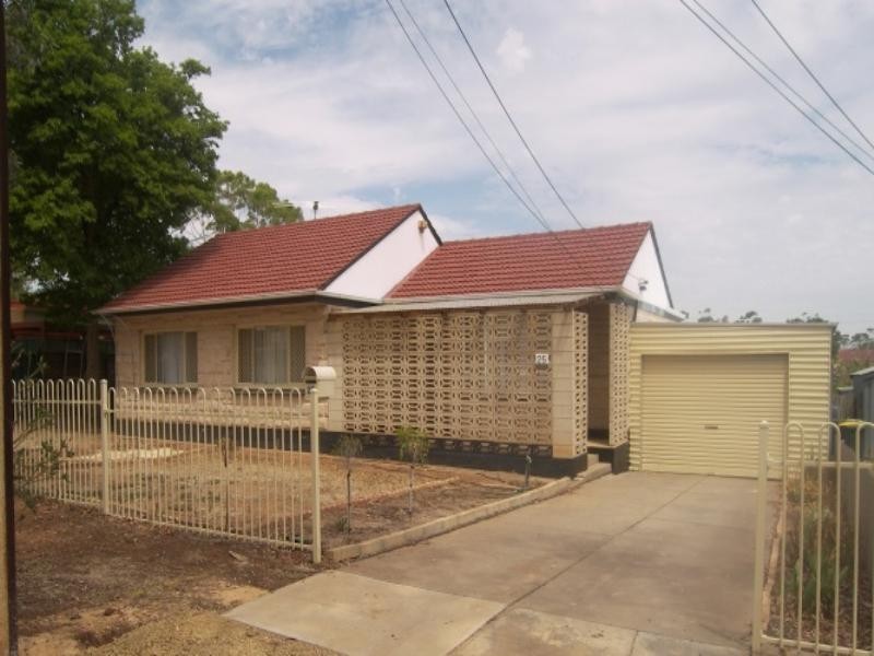 25 Pankala Road, Para Hills SA 5096
