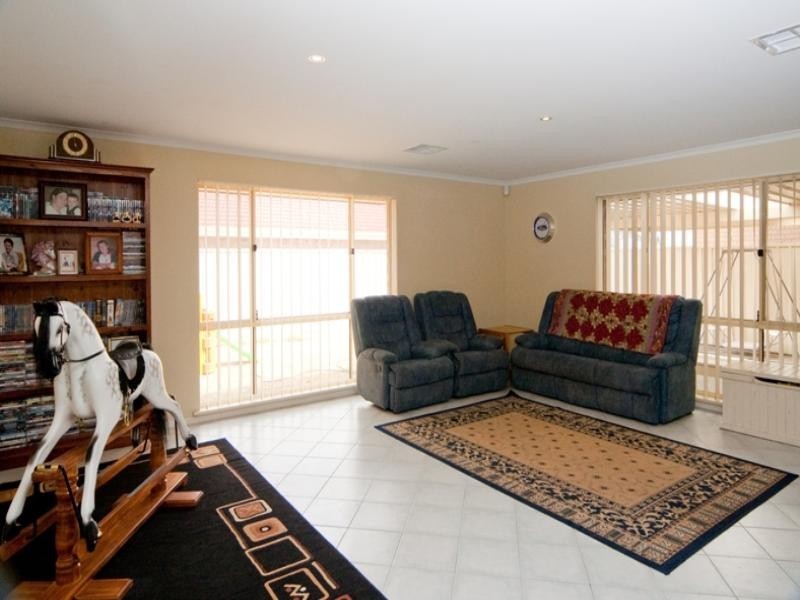 27 Northwater Way, Burton SA 5110