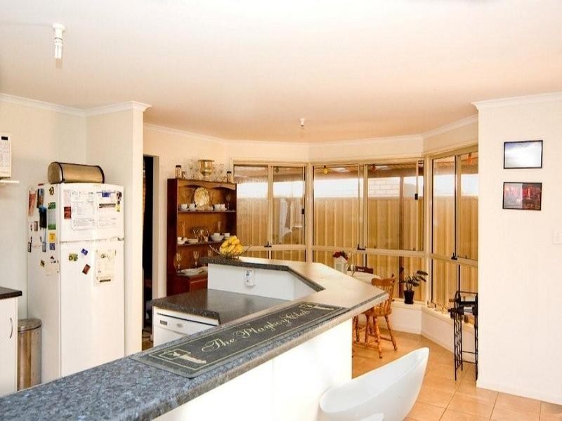 16 Heathpool Street, Burton SA 5110