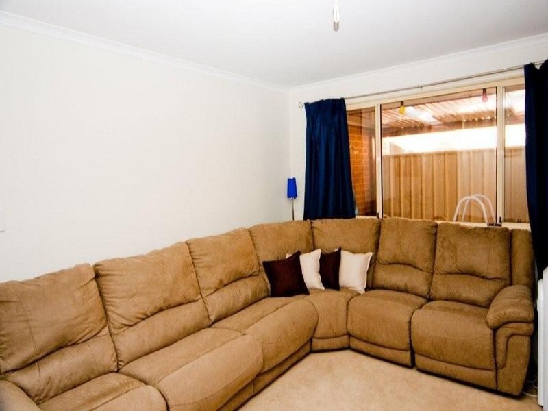 16 Heathpool Street, Burton SA 5110