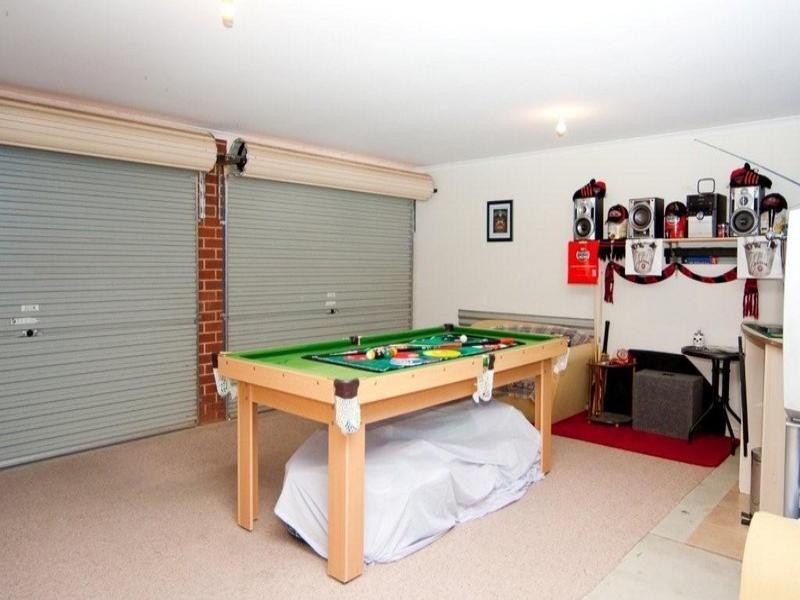 16 Heathpool Street, Burton SA 5110