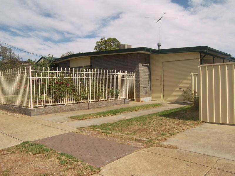 31 O’Grady Drive, Para Hills SA 5096