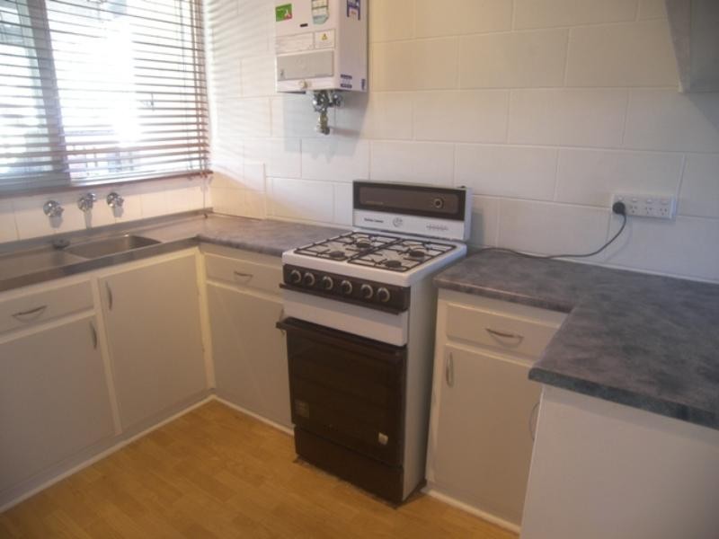 8/16 Barcoo Road, Para Hills SA 5096