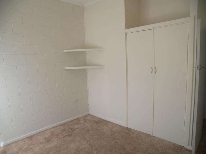 8/16 Barcoo Road, Para Hills SA 5096