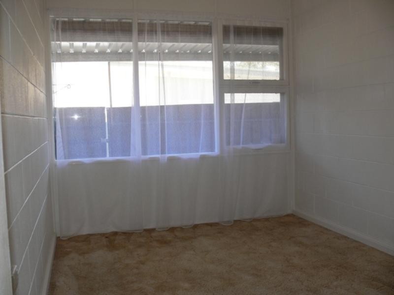 8/16 Barcoo Road, Para Hills SA 5096