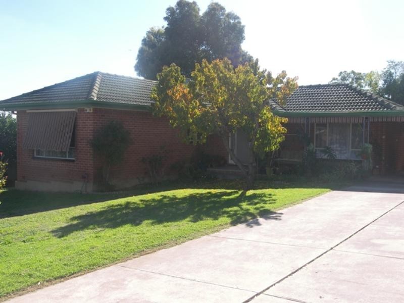 62 Milne Road, Para Hills SA 5096