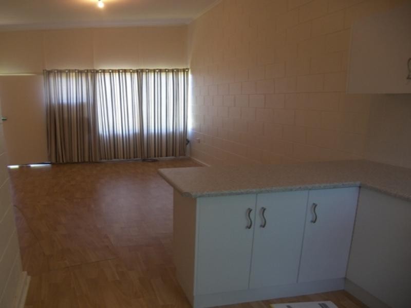 2/16 Barcoo Road, Para Hills SA 5096