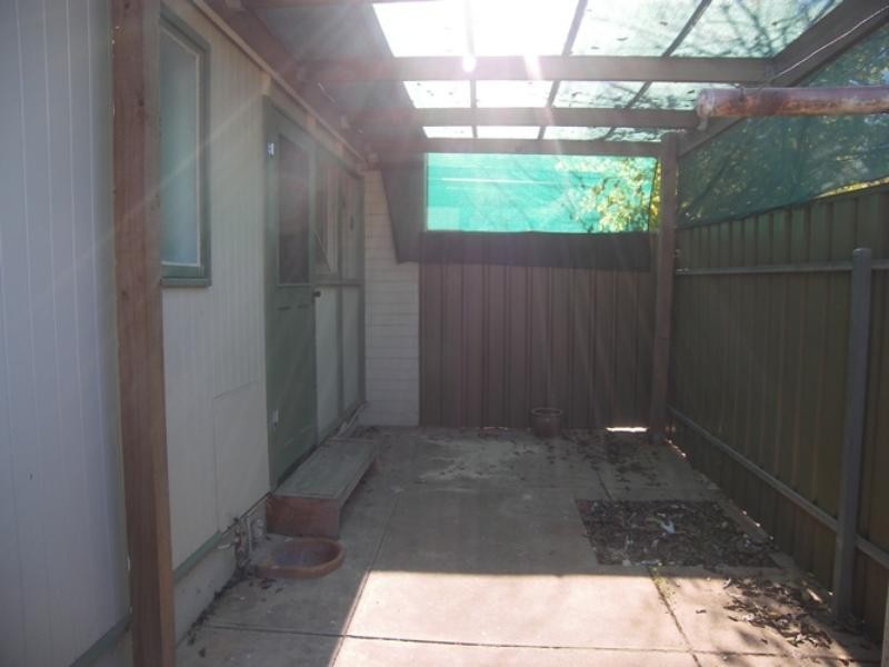 2/16 Barcoo Road, Para Hills SA 5096