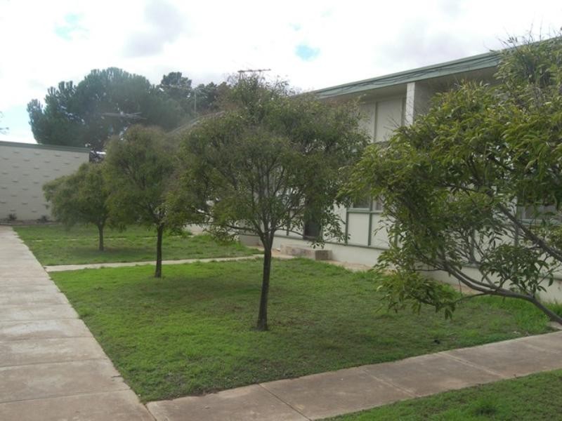 2/16 Barcoo Road, Para Hills SA 5096