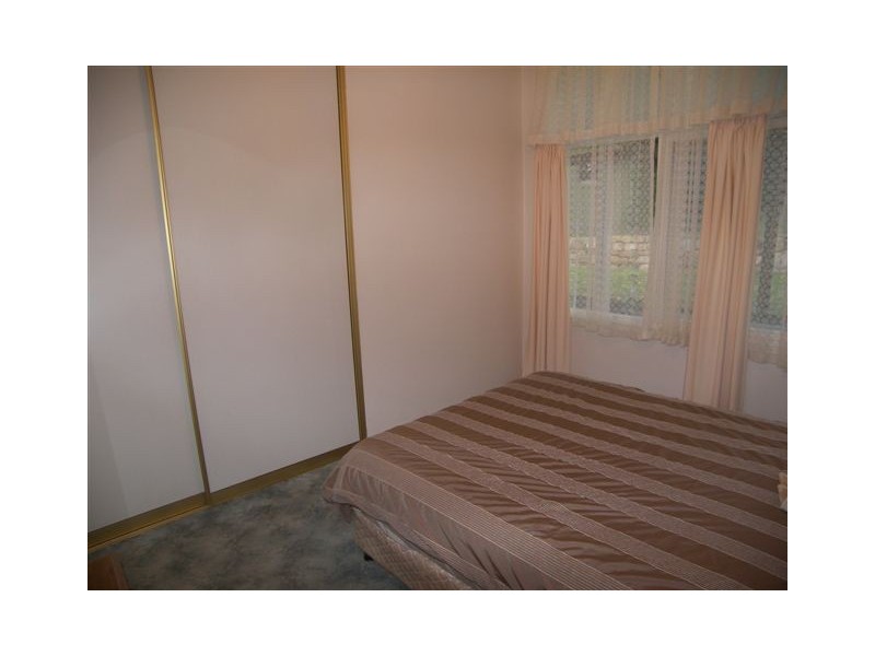 19 Gwender Terrace, Para Hills SA 5096