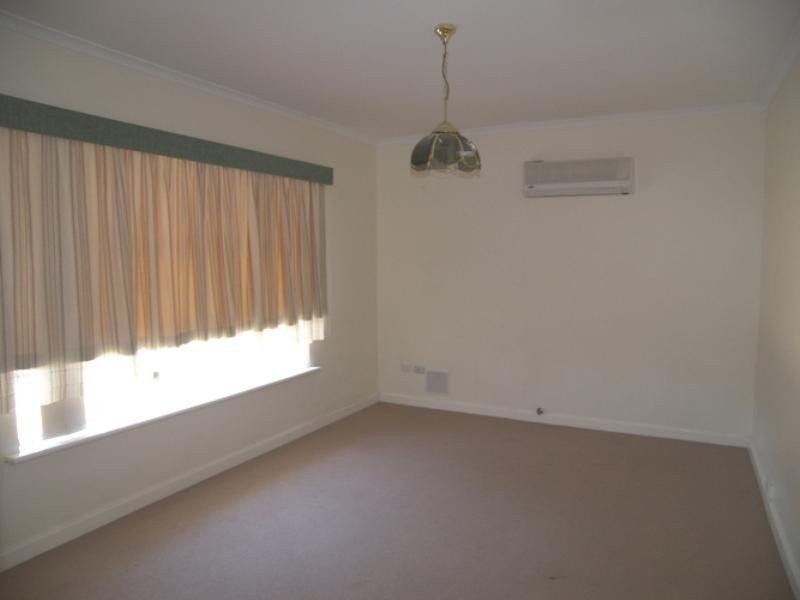 9 Myall Road, Para Hills SA 5096