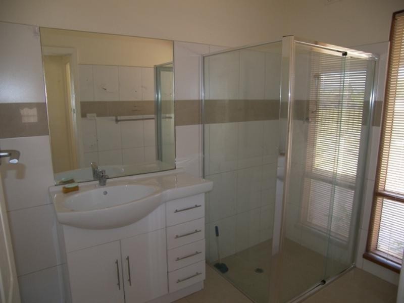 9 Myall Road, Para Hills SA 5096