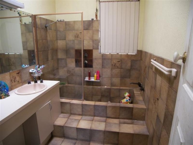 399 Bridge Road, Para Hills SA 5096