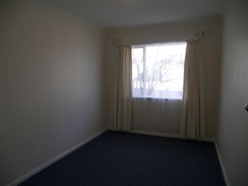 10 Kimba Road, Para Hills SA 5096