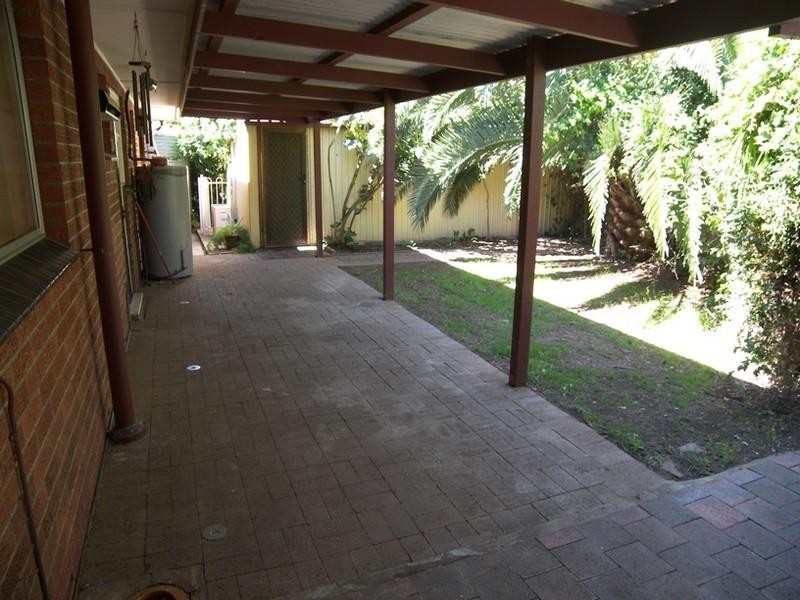 325 Bridge Road, Para Hills SA 5096