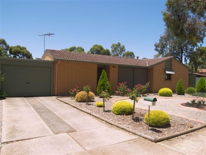5 Harmer Court, Para Hills West SA 5096