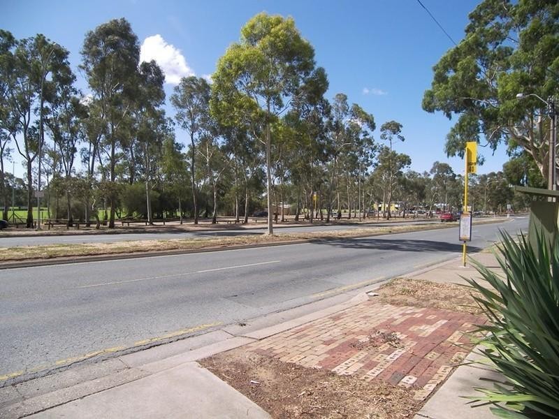 343 Bridge Road, Para Hills SA 5096