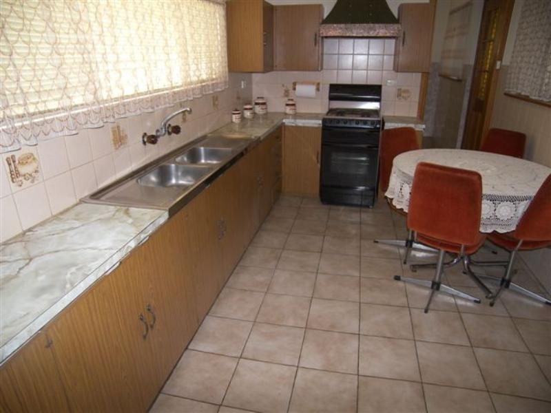 479 Bridge Road, Para Hills SA 5096