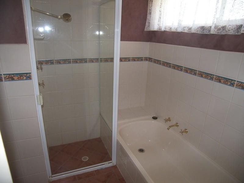 3 Summit Court, Para Hills SA 5096