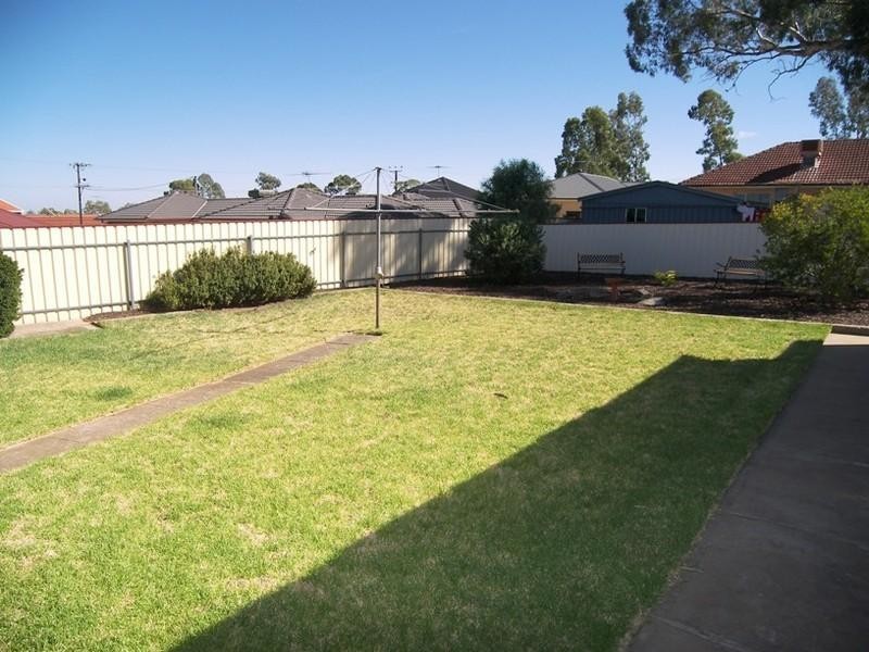 14 Goodall Road, Para Hills SA 5096