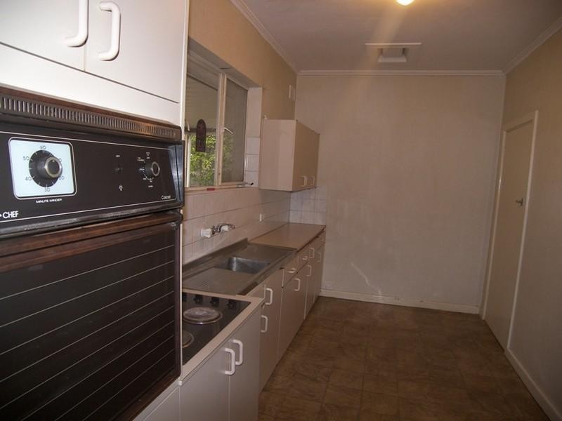 19 Todd Road, Para Hills SA 5096