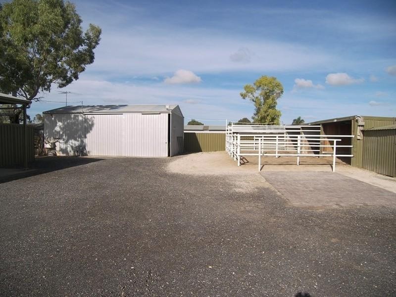 72 Daniel Avenue, Globe Derby Park SA 5110