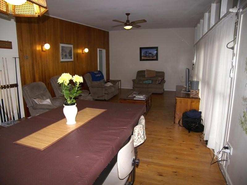 2 Julie Road, Para Hills SA 5096