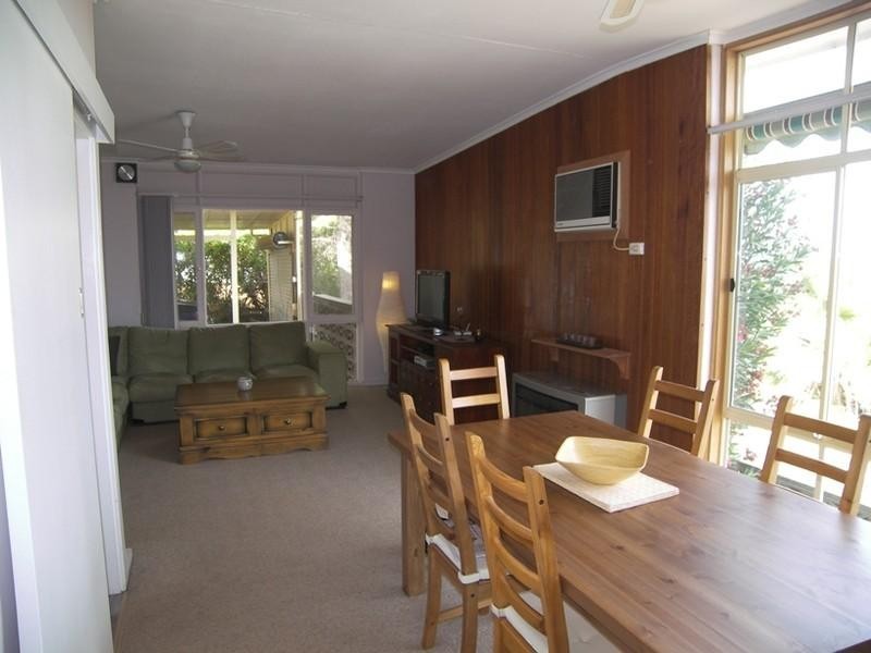 15 Gwender Terrace, Para Hills SA 5096