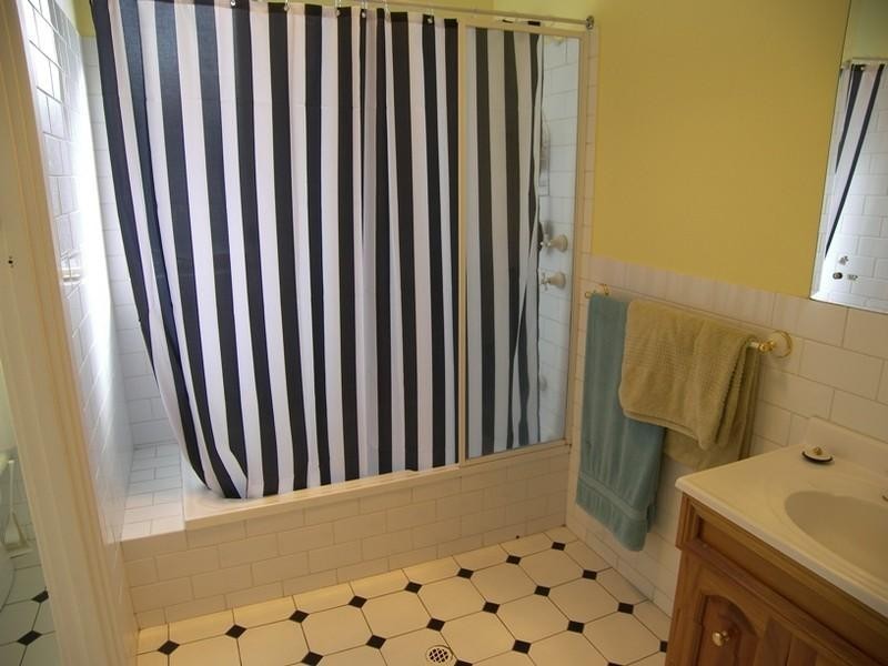 15 Gwender Terrace, Para Hills SA 5096