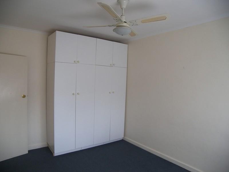 15 Barcoo Road, Para Hills SA 5096