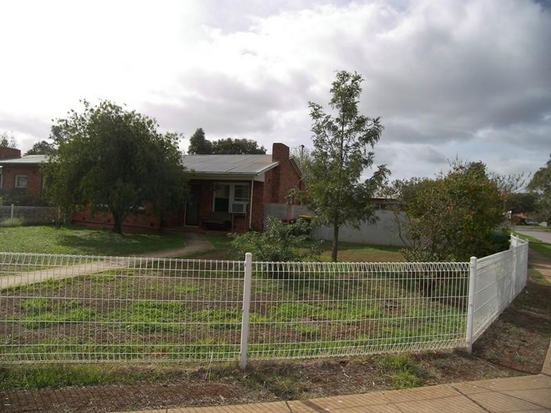 30 Barrow Crescent, Elizabeth Vale SA 5112