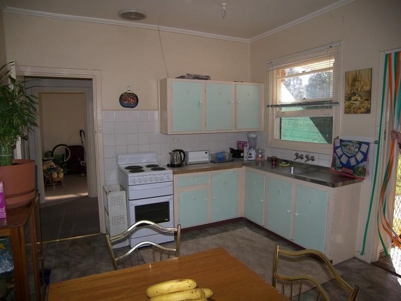 30 Barrow Crescent, Elizabeth Vale SA 5112