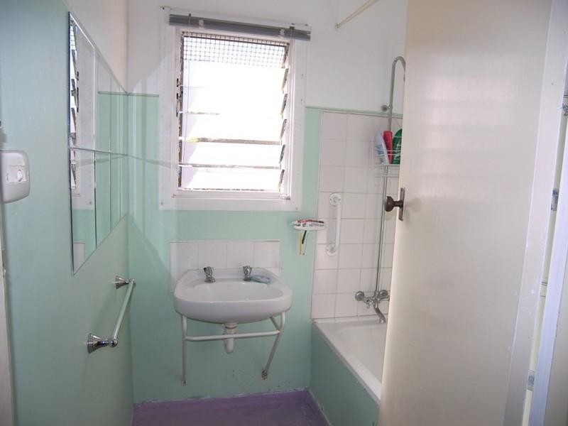 30 Barrow Crescent, Elizabeth Vale SA 5112