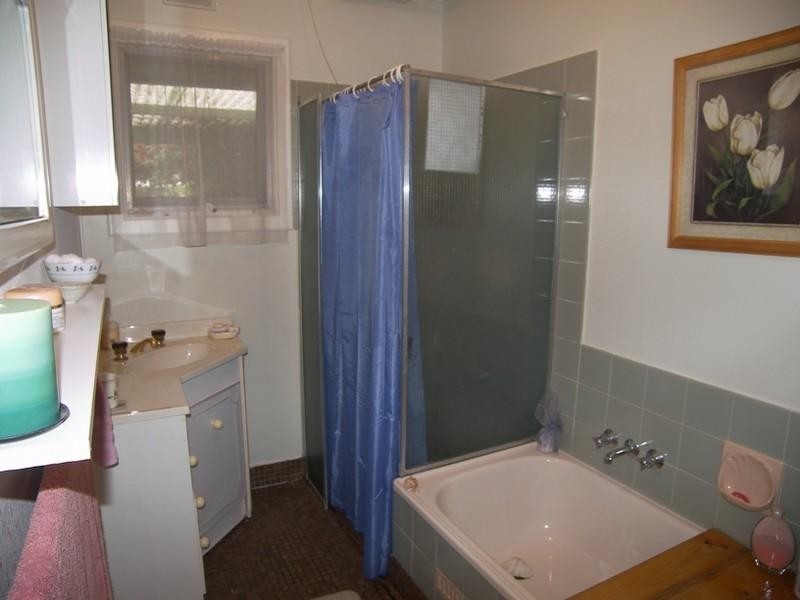 24 Sunburt Street, Ingle Farm SA 5098