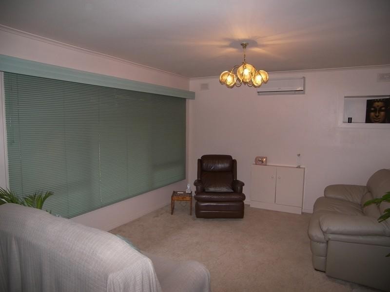 24 Sunburt Street, Ingle Farm SA 5098