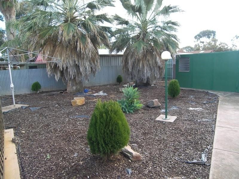 13 Broughton Road, Elizabeth Vale SA 5112