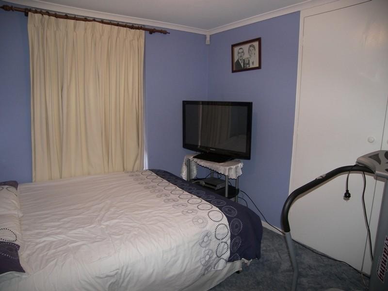 33 McKenzie Crescent, Gulfview Heights SA 5096