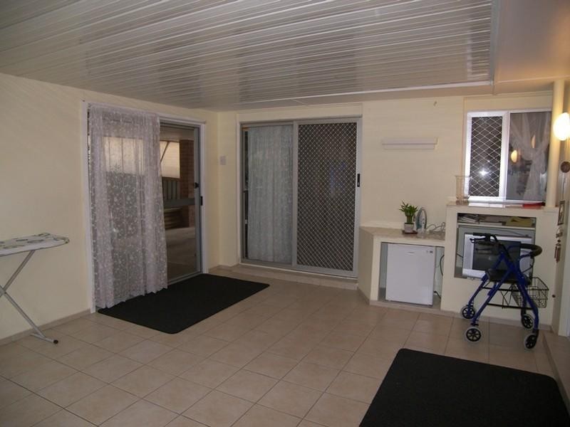 33 McKenzie Crescent, Gulfview Heights SA 5096