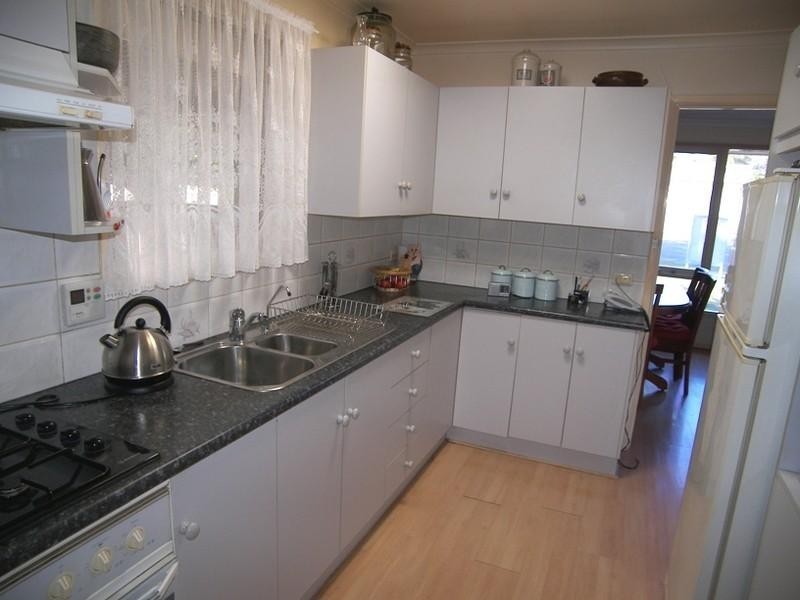 13 Ronald Drive, Salisbury East SA 5109