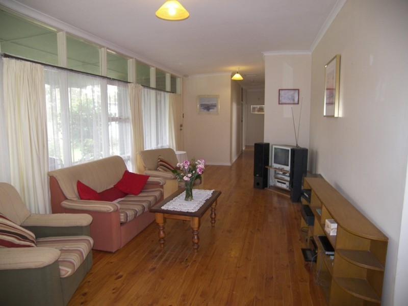 4 Williamson Road, Para Hills SA 5096